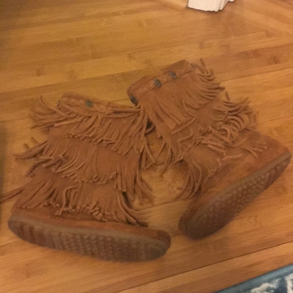 Minnetonka kids 3-layer brown suede